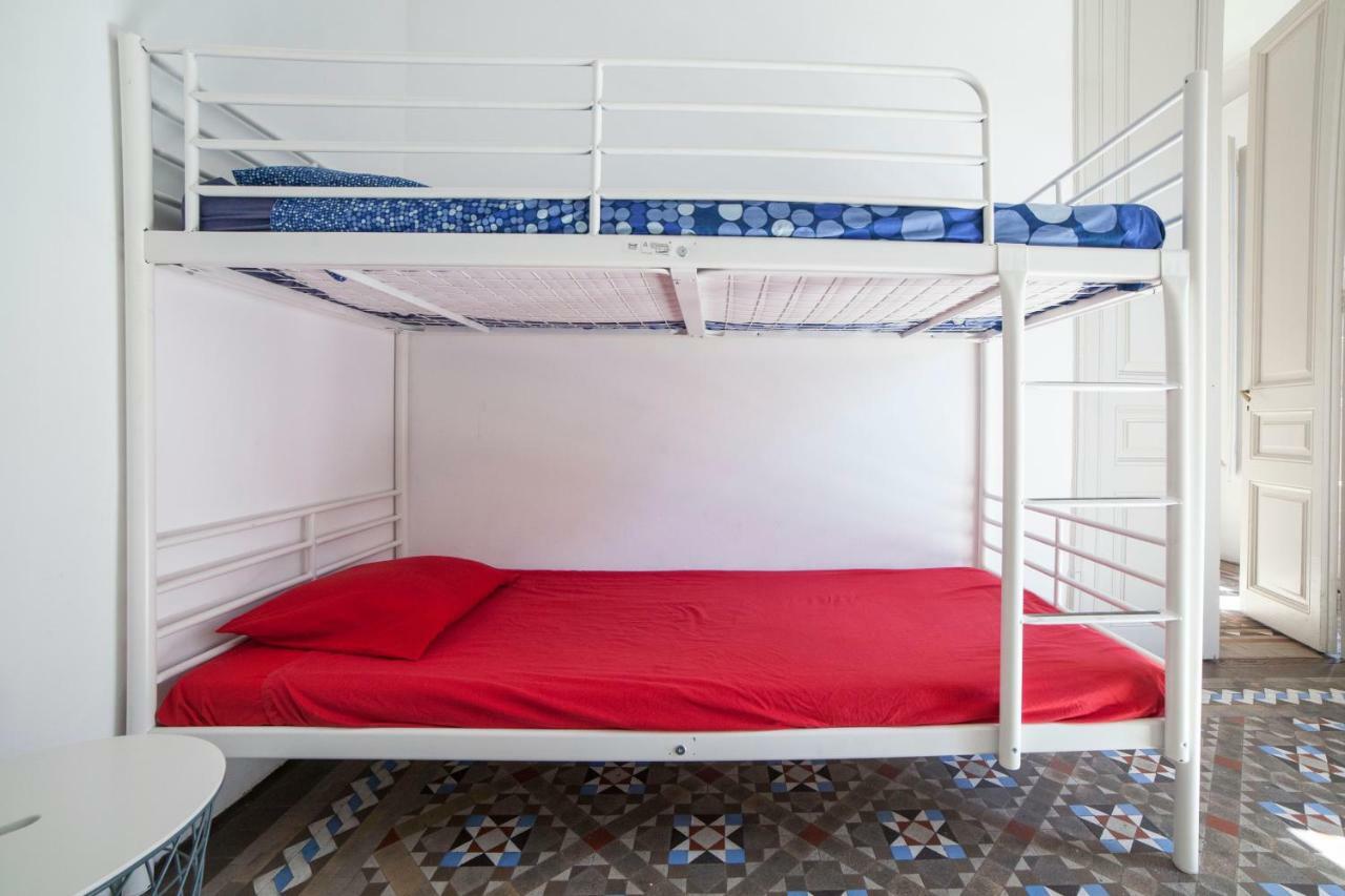 B21-Apartamento Modernista Para Grupos Barcelona Ngoại thất bức ảnh